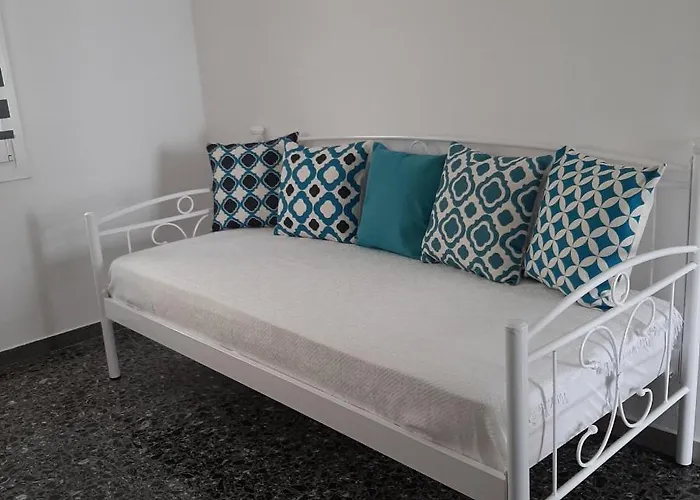 Апартаменты Flora &