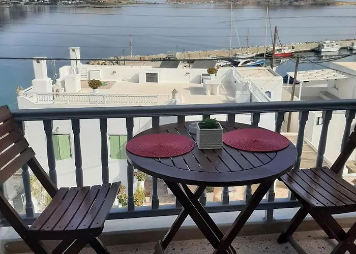 Апартаменты Flora & *