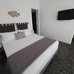 Flora Rooms&apartments *