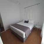 Flora Rooms&apartments Apartamento *